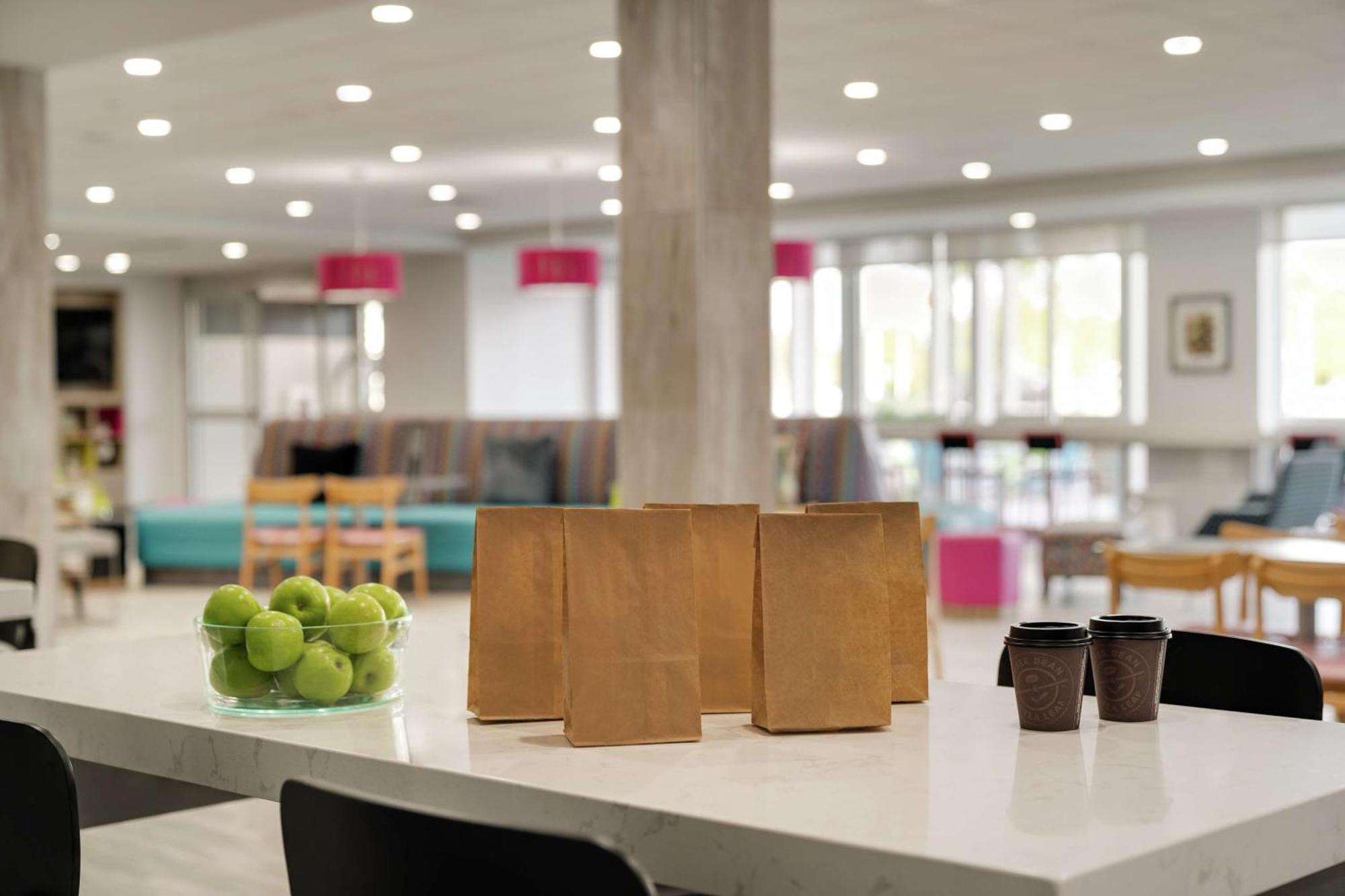 Home2 Suites By Hilton Norfolk Airport Exteriör bild